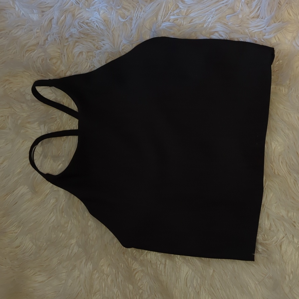 Black Old Navy crop sports bra top